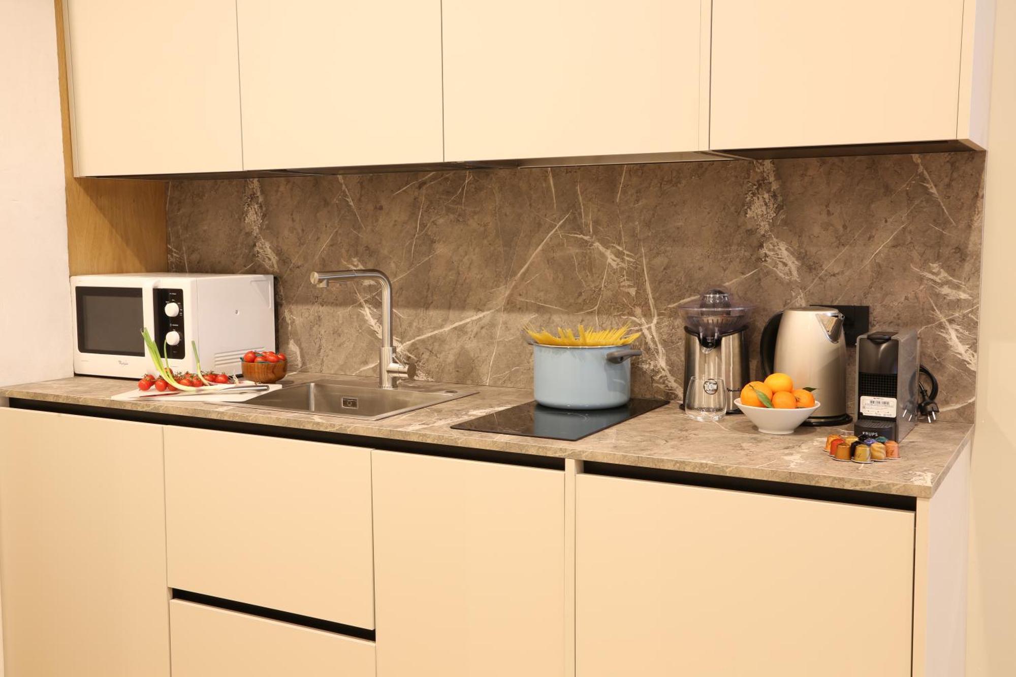 מילאנו Meyland Suites Centro מראה חיצוני תמונה