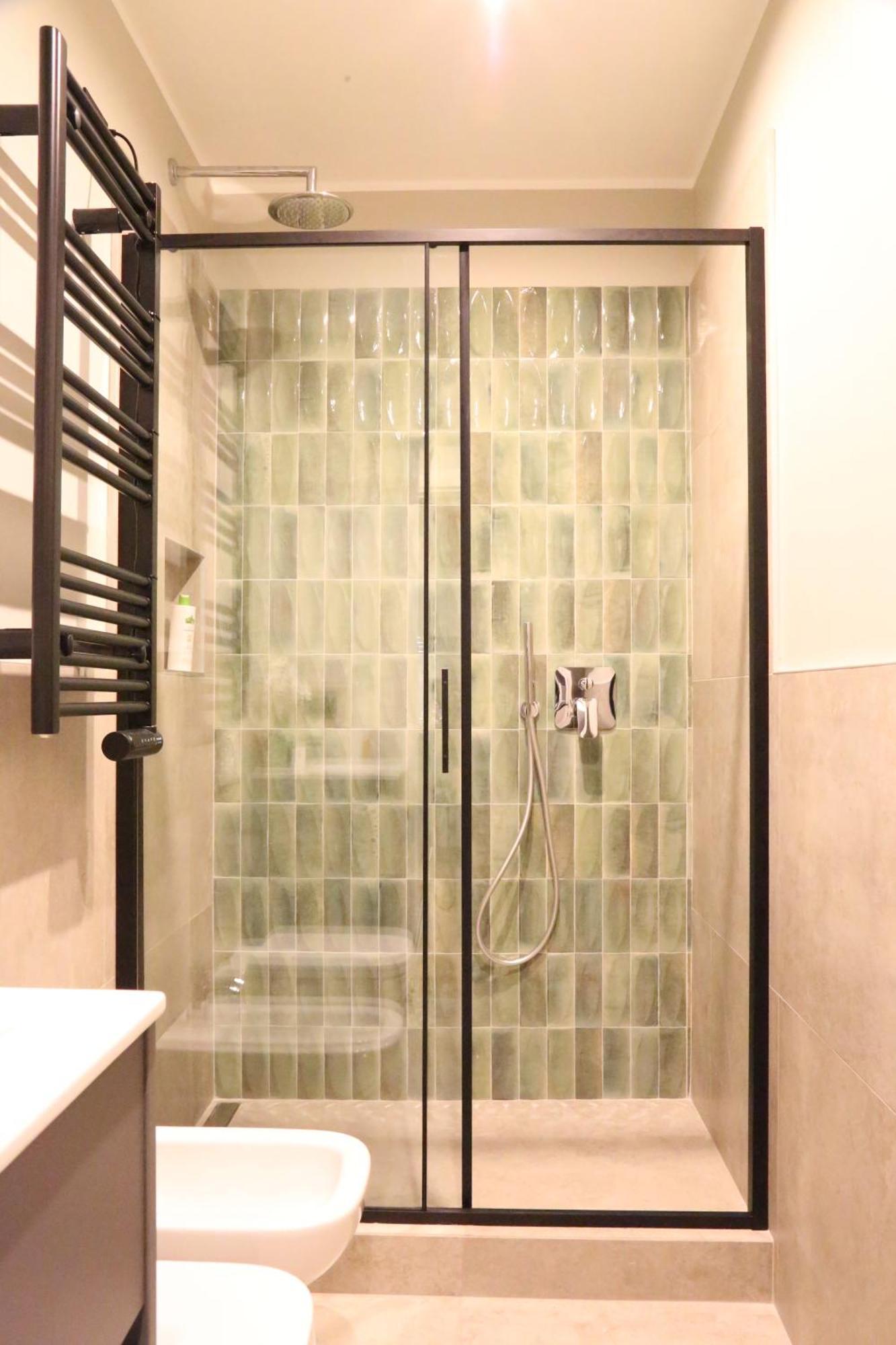 מילאנו Meyland Suites Centro מראה חיצוני תמונה